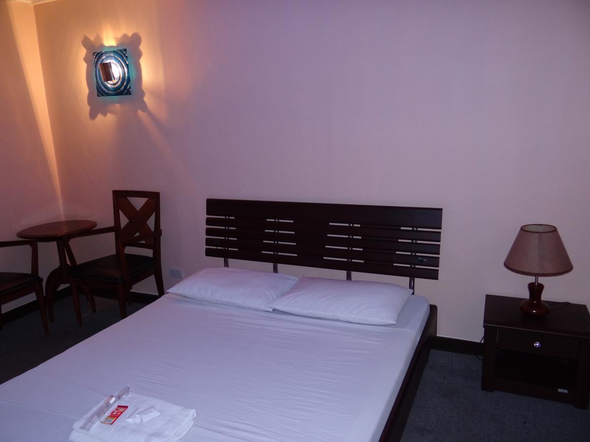 Elegance Guesthouse 파사이 외부 사진